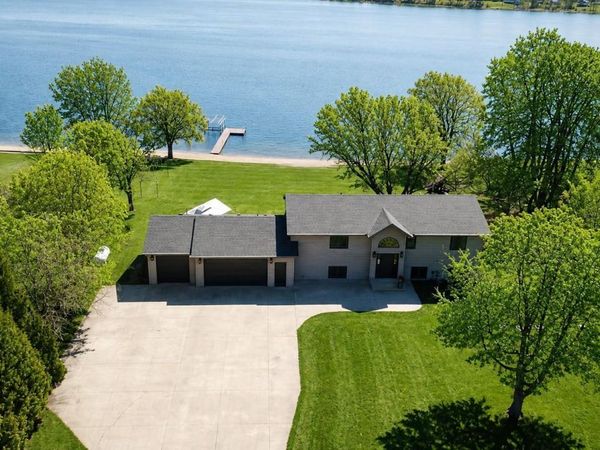 5123 Green Meadow Road SE, Alexandria, MN 56360