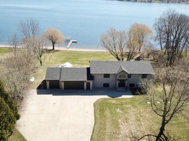 5123 Green Meadow Road SE, Alexandria, MN 56360