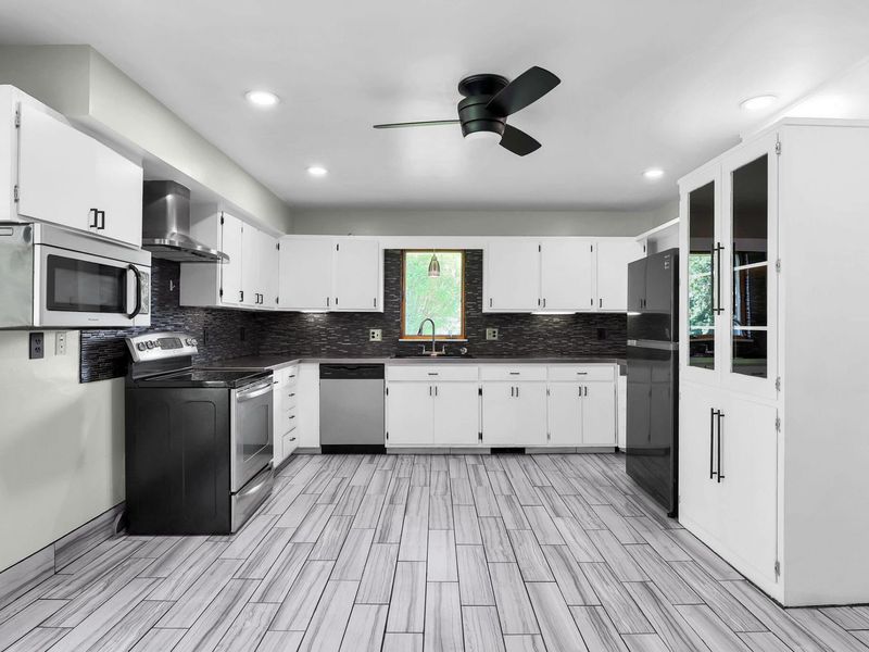 846 Stinson Court , Columbus, OH 43214 Photo 14