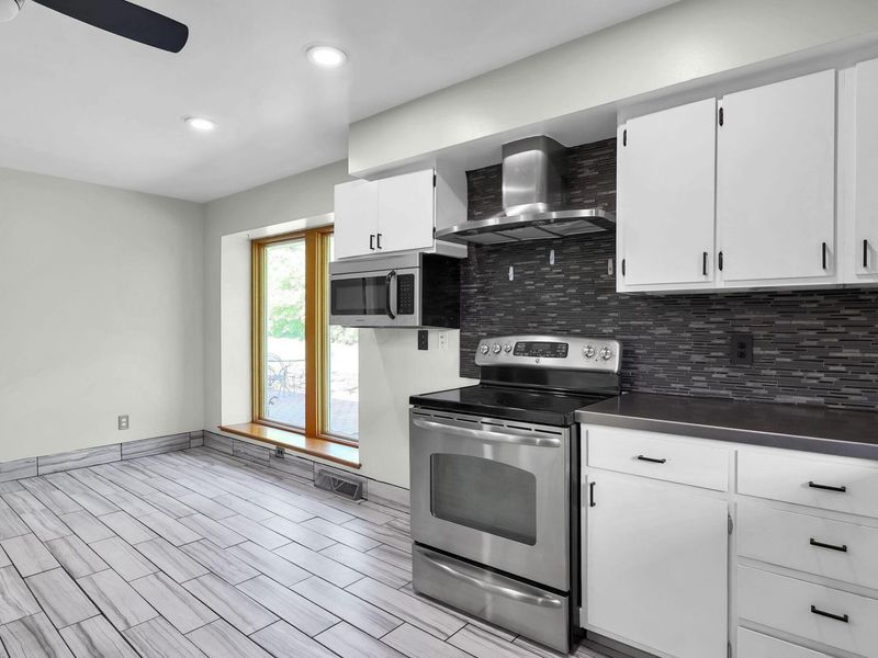 846 Stinson Court , Columbus, OH 43214 Photo 16