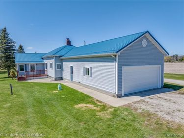 342 N Chambers Road, Tawas Twp, MI 48763