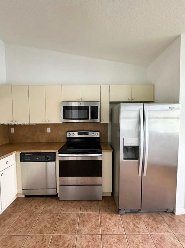 2920 SE 13th Ave , Unit 203-51, Homestead, FL 33035 Photo