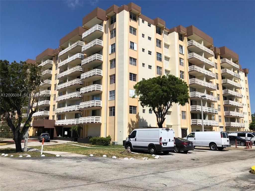 15600 NW 7th Ave , Unit 709, Miami, FL 33169 Photo