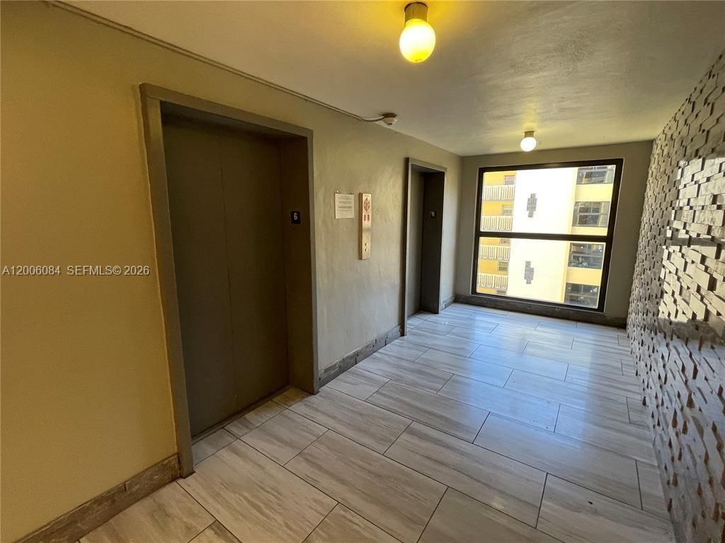 15600 NW 7th Ave , Unit 709, Miami, FL 33169 Photo