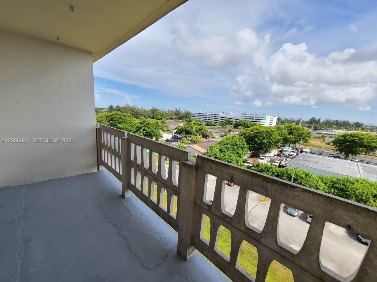 15600 NW 7th Ave , Unit 709, Miami, FL 33169 Photo