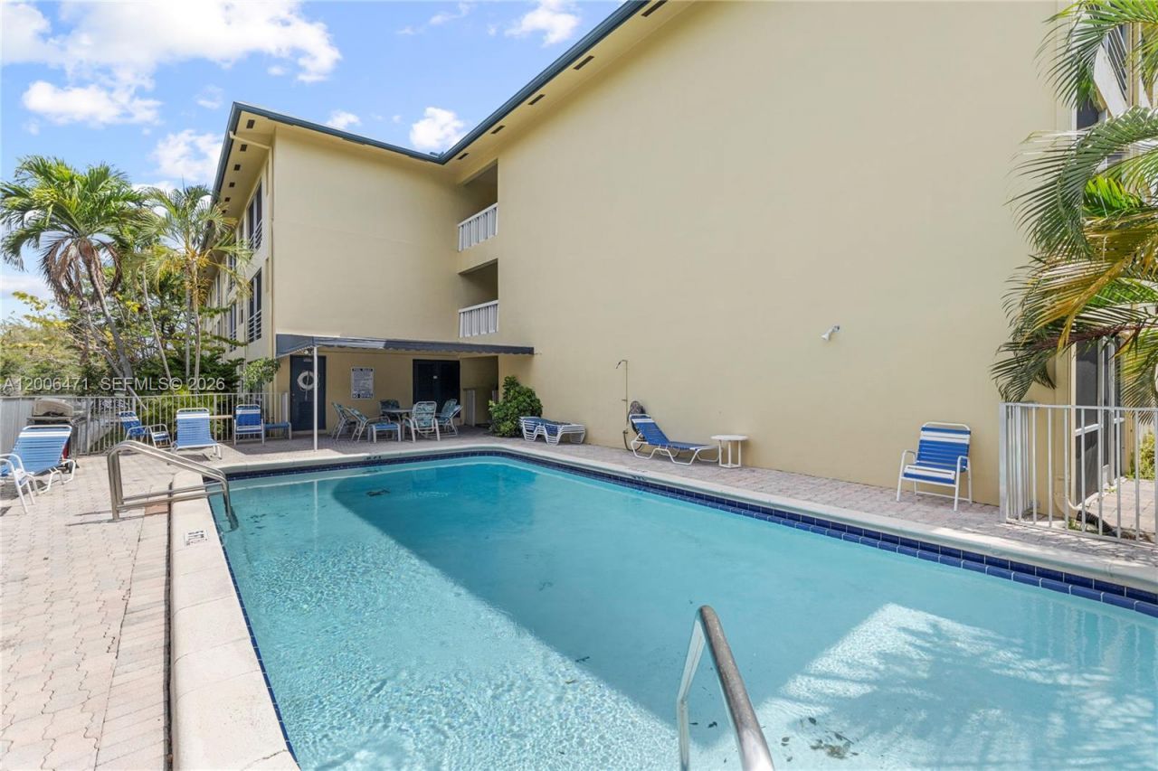 1400 NE 57th Ct , Unit 102, Fort Lauderdale, FL 33334 Photo