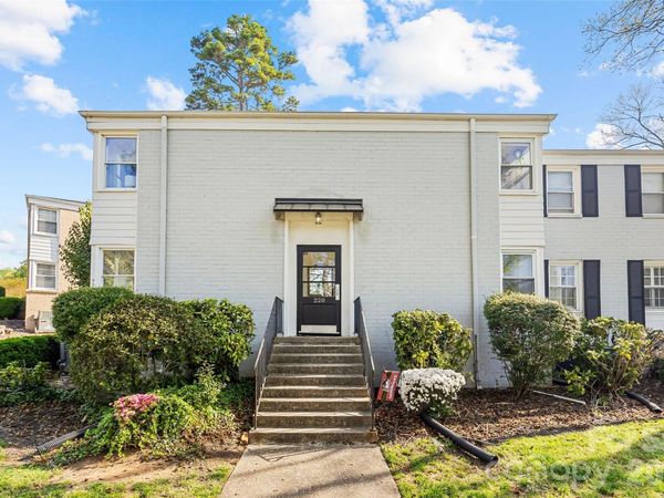 220 Wakefield Drive, Unit B, Charlotte, NC 28209