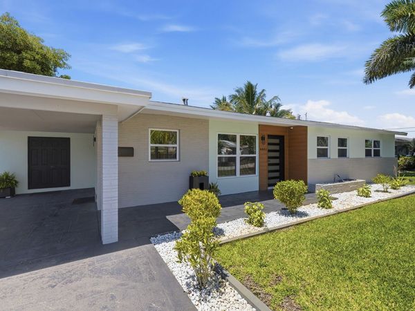 4441 NE 15th Avenue, Oakland Park, FL 33334