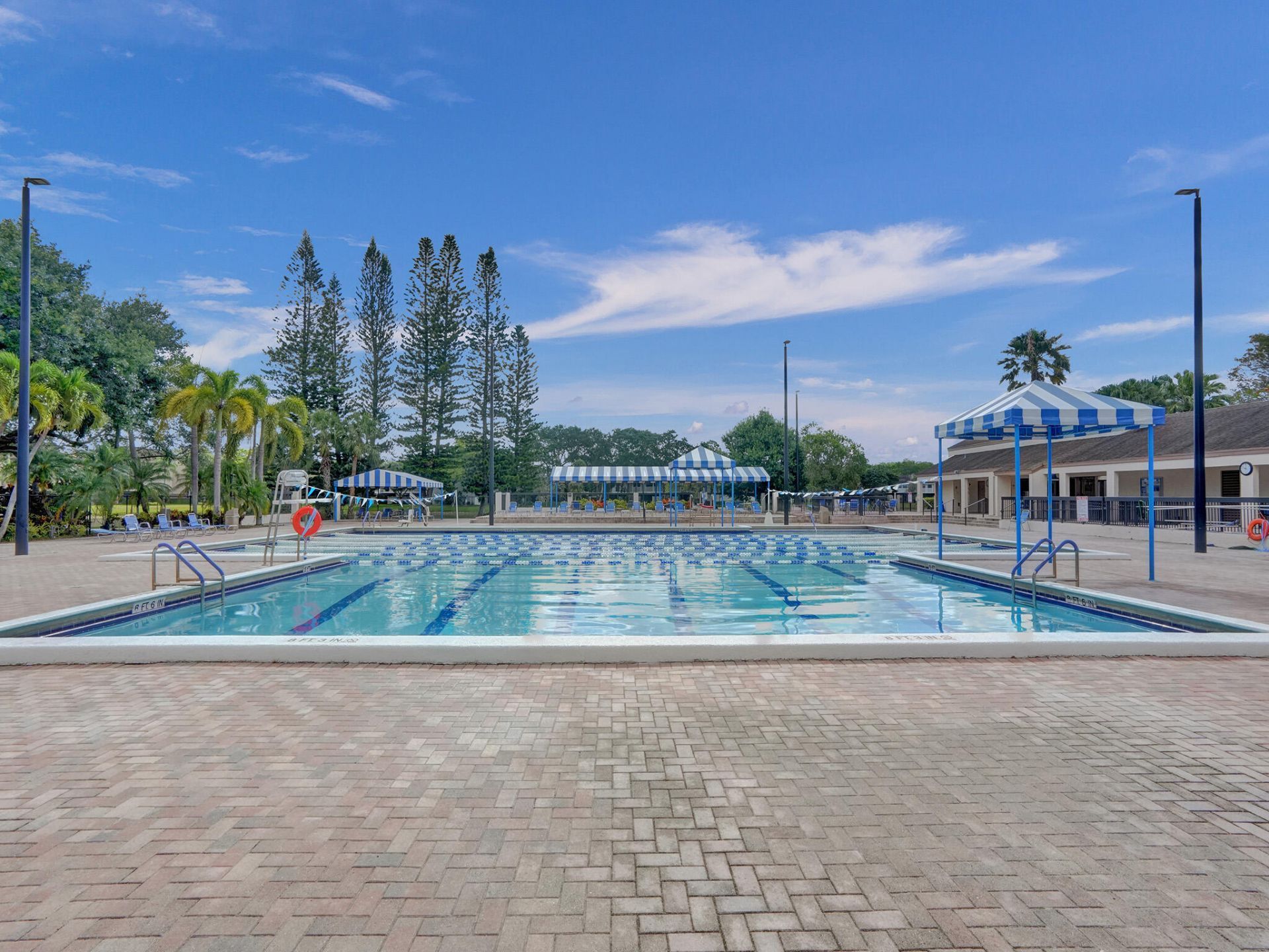 2541 N Carambola Circle, Unit 1832, Coconut Creek, FL 33066 Photo