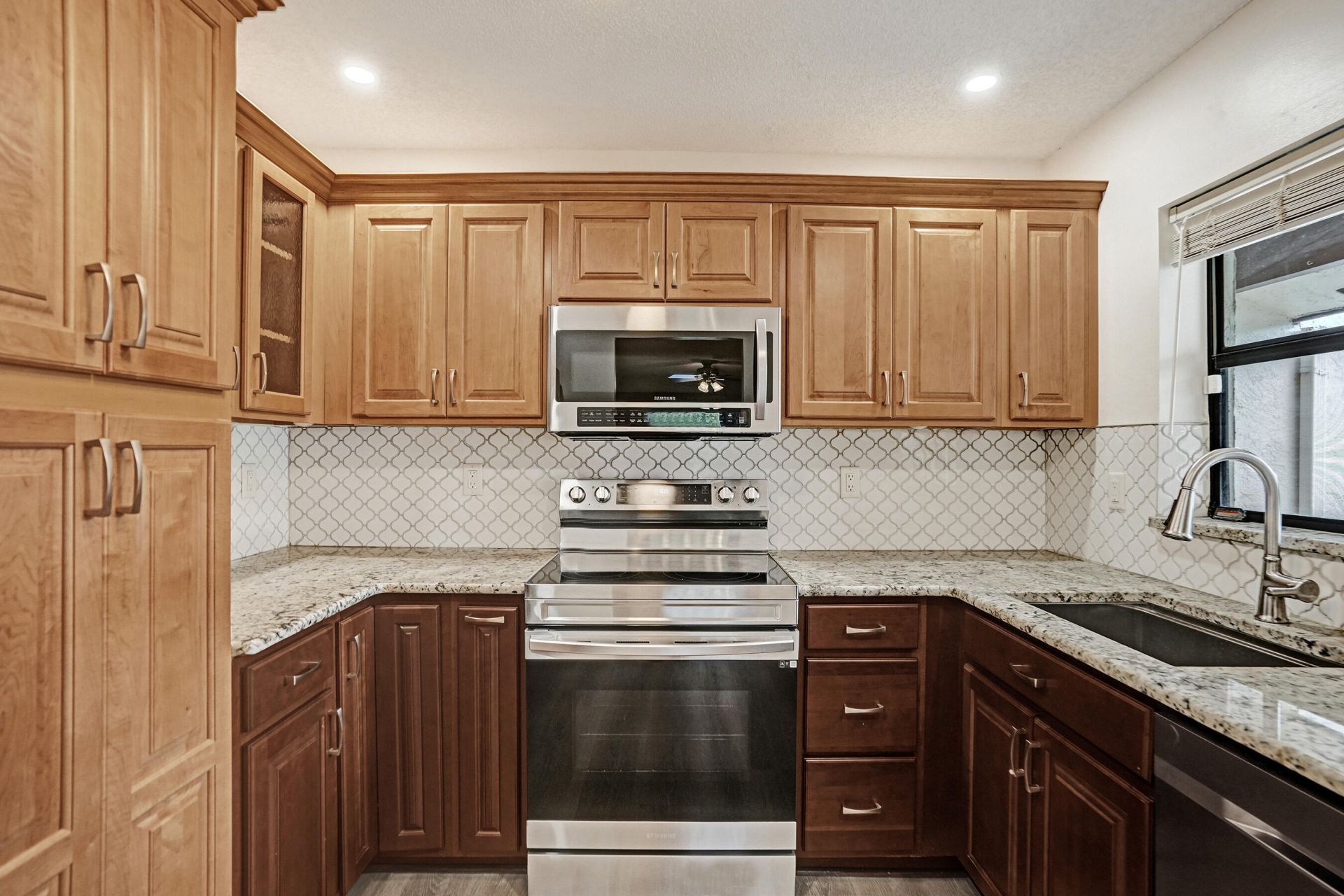 2541 N Carambola Circle, Unit 1832, Coconut Creek, FL 33066 Photo