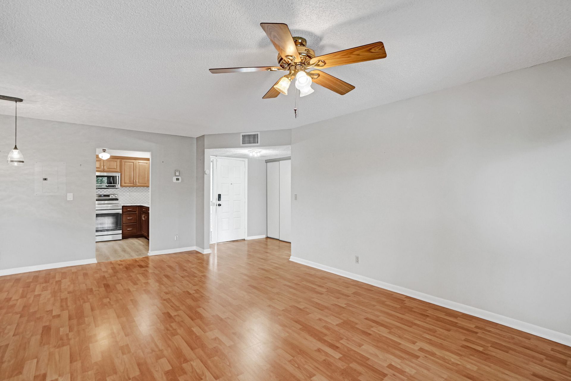 2541 N Carambola Circle, Unit 1832, Coconut Creek, FL 33066 Photo