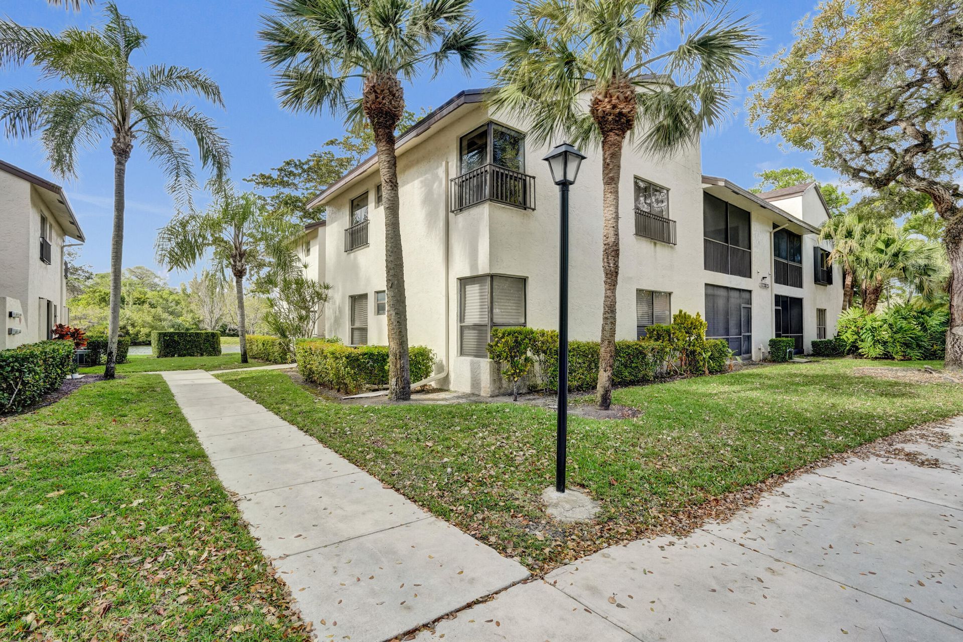 2541 N Carambola Circle, Unit 1832, Coconut Creek, FL 33066 Photo