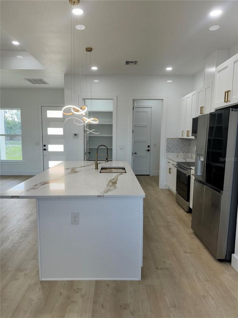 1721 Mcclellan Road , Frostproof, FL 33843 Photo