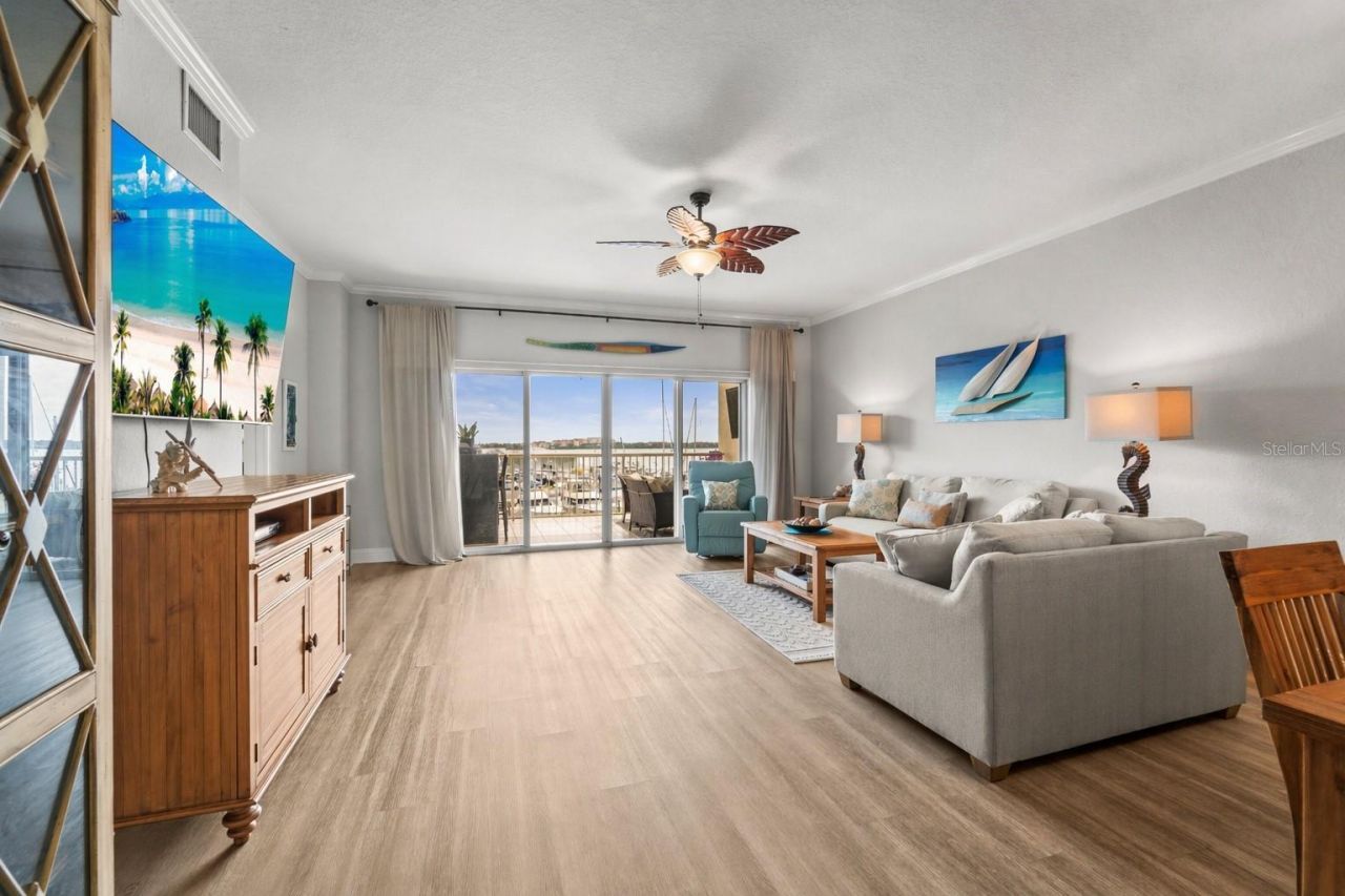 425 150th Avenue, Unit 2303, Madeira Beach, FL 33708 Photo