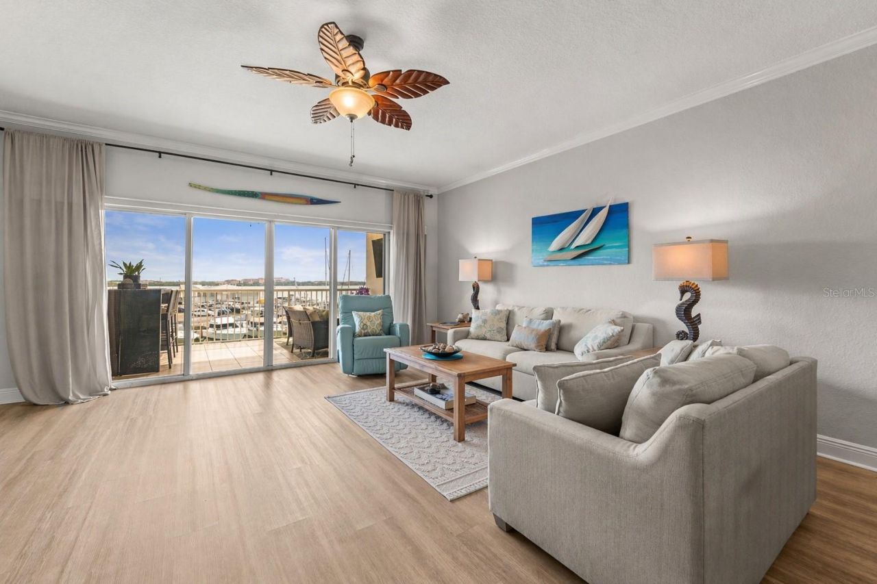 425 150th Avenue, Unit 2303, Madeira Beach, FL 33708 Photo