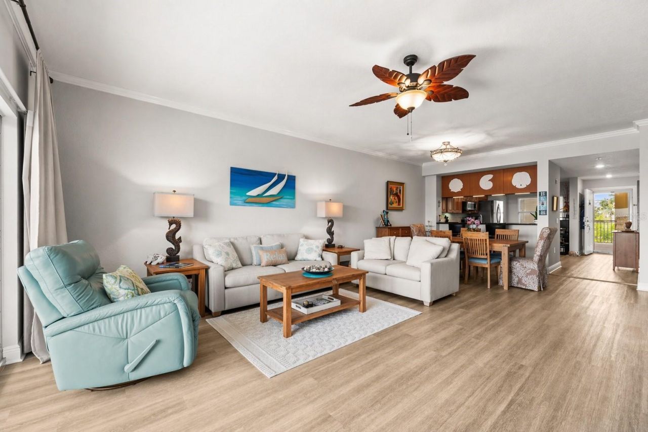 425 150th Avenue, Unit 2303, Madeira Beach, FL 33708 Photo