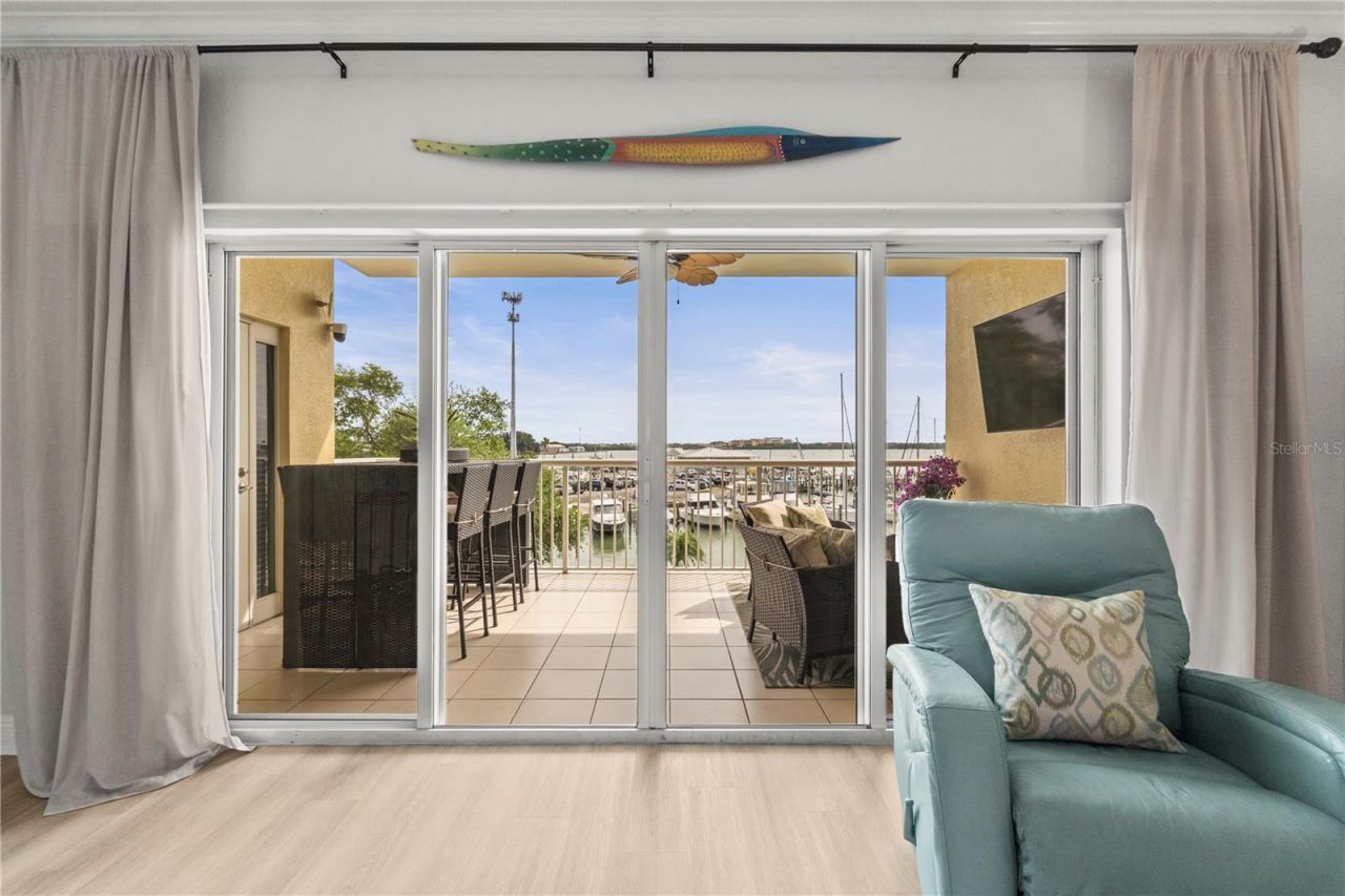 425 150th Avenue, Unit 2303, Madeira Beach, FL 33708 Photo