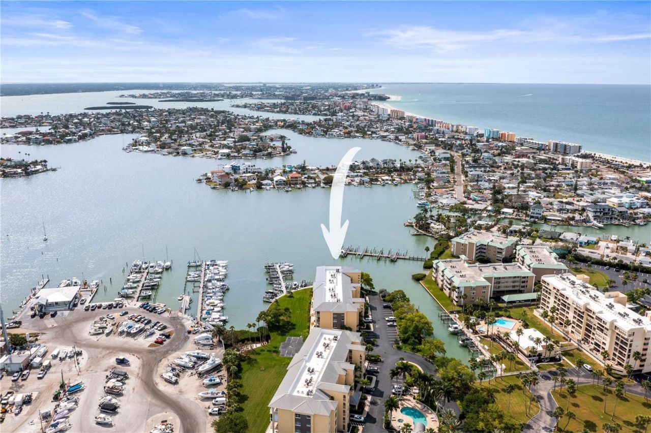 425 150th Avenue, Unit 2303, Madeira Beach, FL 33708 Photo