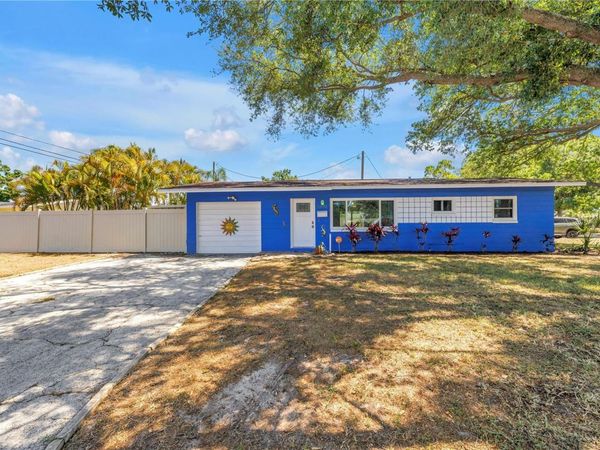 5698 24TH TERRACE N, ST PETERSBURG, FL 33710