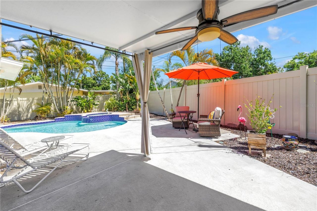 5698 24th Terrace N, Saint Petersburg, FL 33710 Photo
