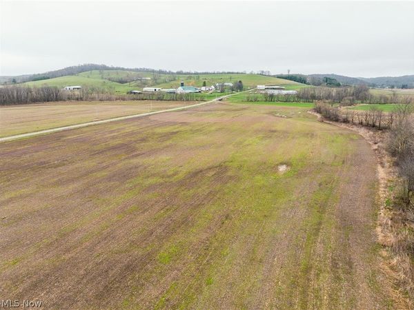 Licking Valley Road , Frazeysburg, OH 43830