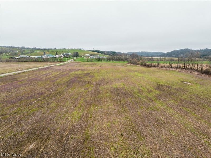Licking Valley Road , Frazeysburg, OH 43830 Photo 3