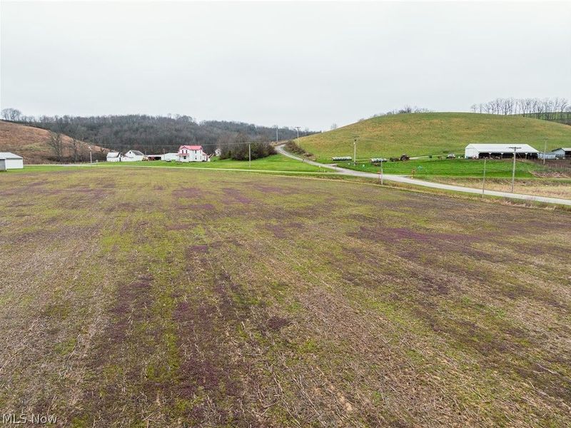 Licking Valley Road , Frazeysburg, OH 43830 Photo 4