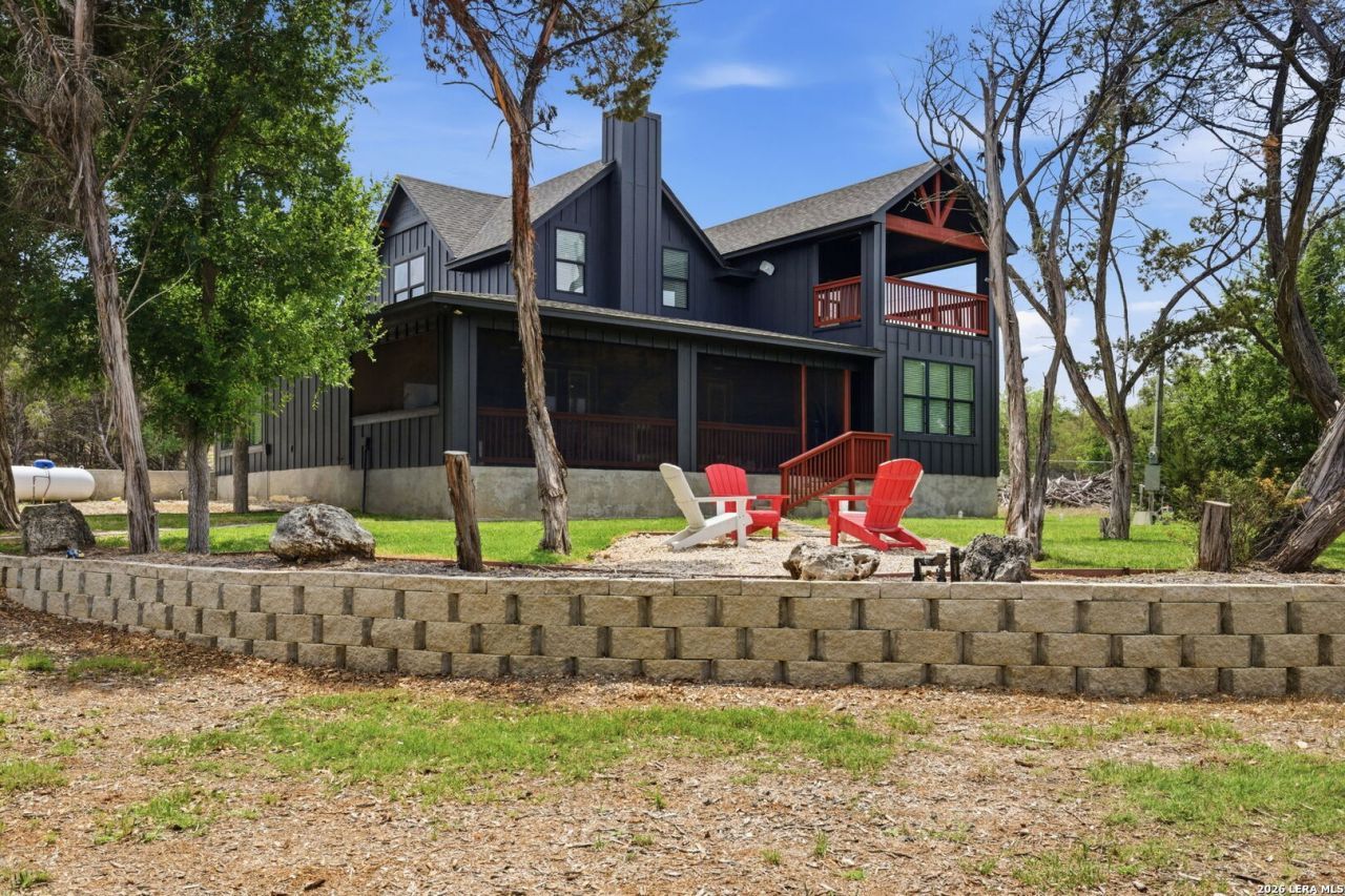 15965 Ferdous, Canyon Lake, TX 78133 Main Photo