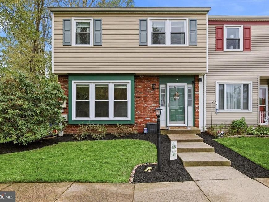 7 Unami Trail, Chalfont, PA 18914 Main Photo