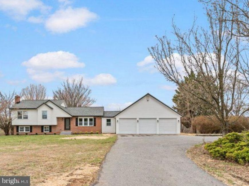 3174 Cardinal Drive, Westminster, MD 21157 Main Photo