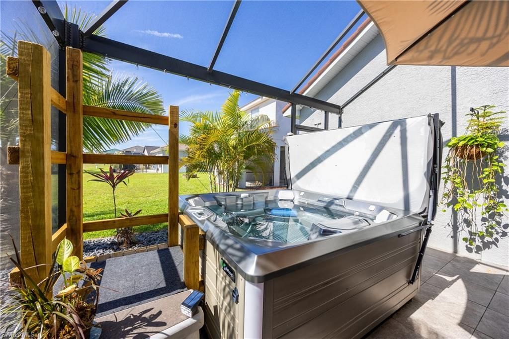 2128 Cape Heather Cir, Cape Coral, FL 33991 Photo