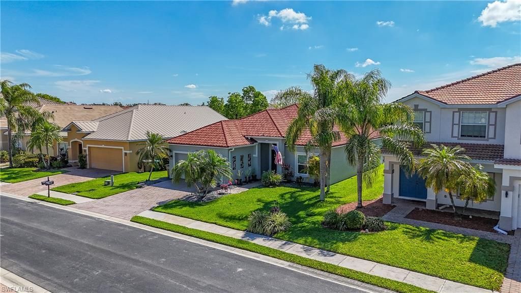 2128 Cape Heather Cir, Cape Coral, FL 33991 Photo