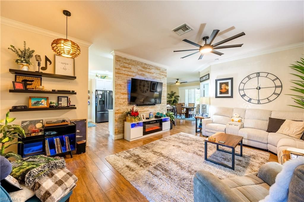 2128 Cape Heather Cir, Cape Coral, FL 33991 Photo