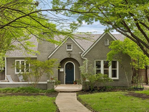 7012 Clayton Avenue , Dallas, TX 75214