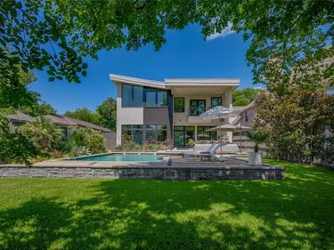 2215 Madera Street, Dallas, TX 75206