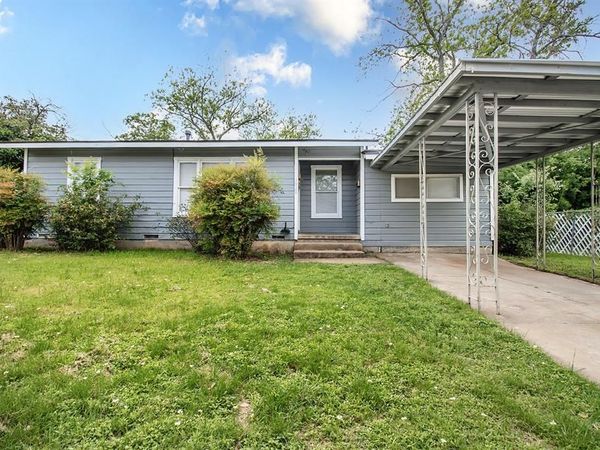 1928 S Walnut Street , Brady, TX 76825