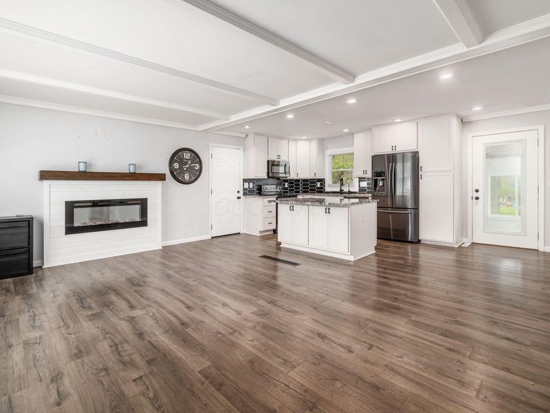 15715 E State Route 37, Sunbury, OH 43074 Photo 3