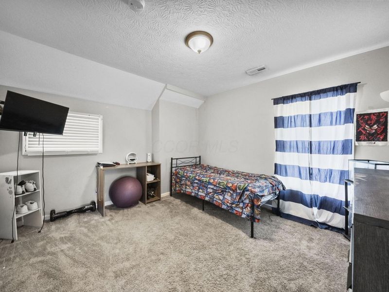 374 N Champion Avenue , Columbus, OH 43203 Photo 18