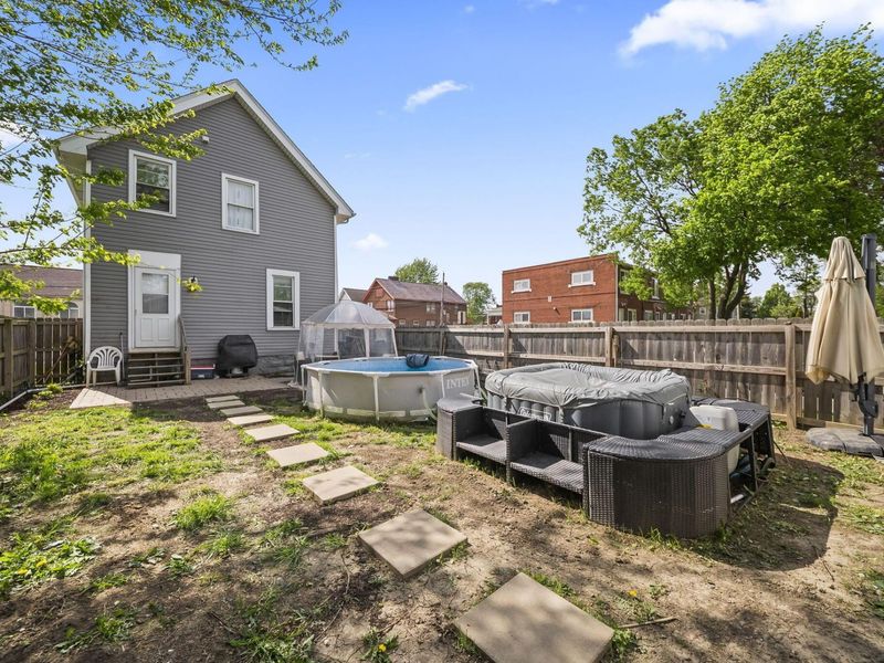 374 N Champion Avenue , Columbus, OH 43203 Photo 27