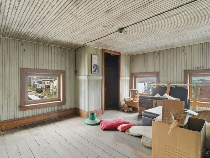 1801 Chase Avenue, Cincinnati, OH 45223 Photo 33