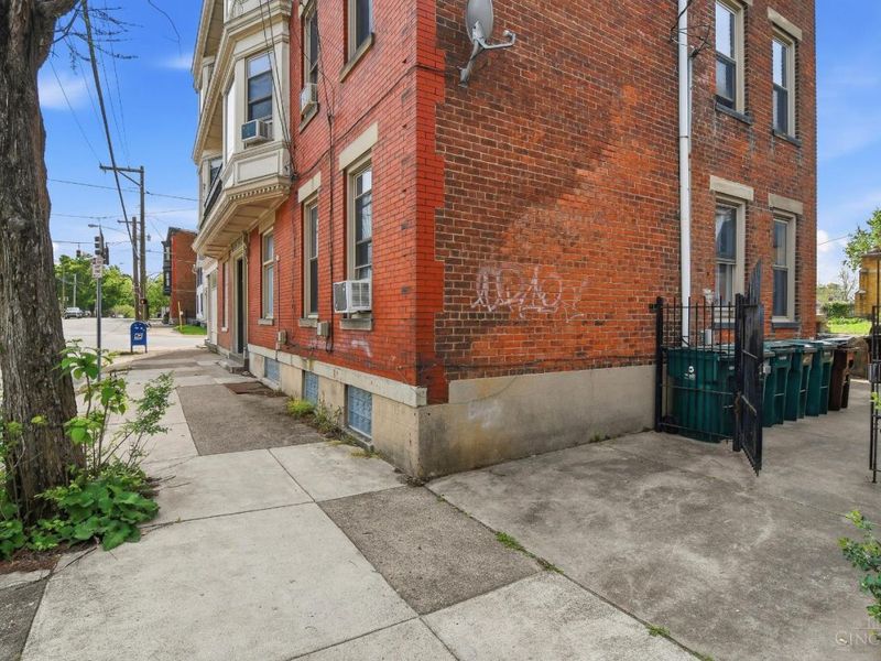 1801 Chase Avenue, Cincinnati, OH 45223 Photo 51