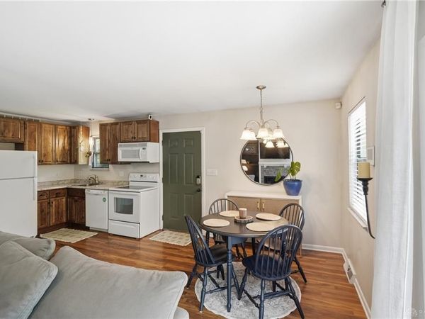 6205 Blue Lake Drive, Unit 3A, Green Twp, OH 45247