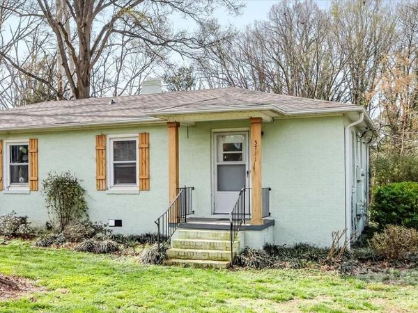 5711 Oak Drive , Charlotte, NC 28216
