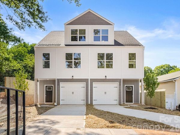2524 Deherradora Avenue , Charlotte, NC 28208