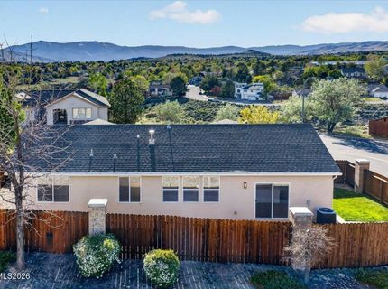 1096 Crown View Drive, Reno, NV 89523 Photo