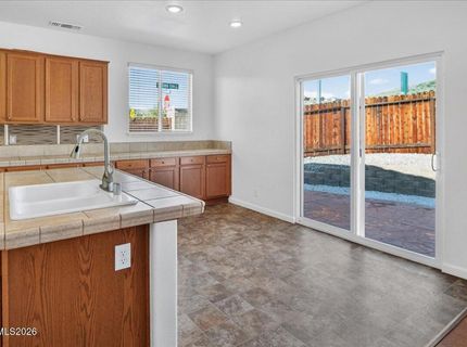 1096 Crown View Drive, Reno, NV 89523 Photo