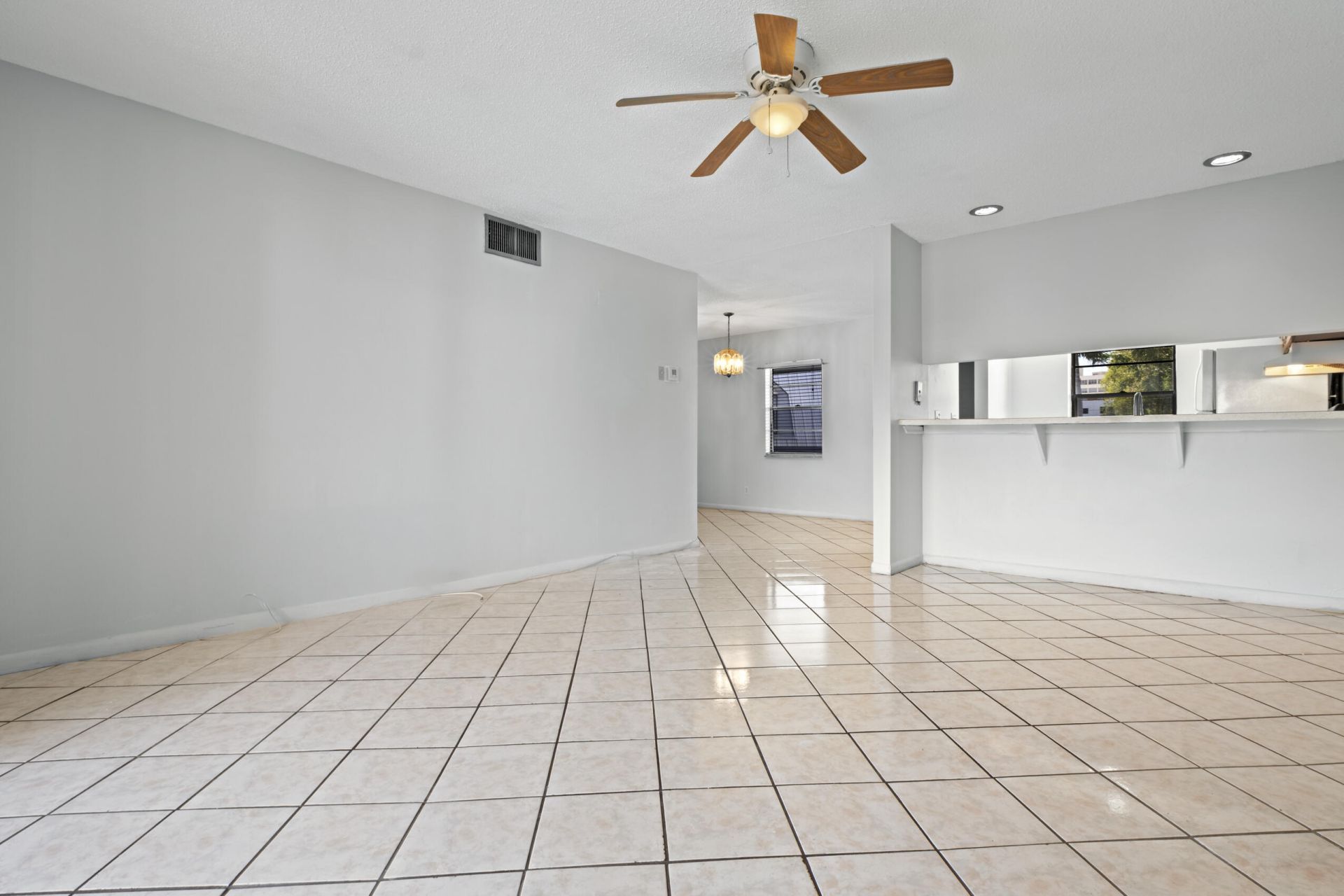 825 NW 13th Street, Unit 223, Boca Raton, FL 33486 Photo