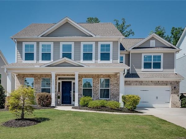 6809 Benjamin Drive, Flowery Branch, GA 30542
