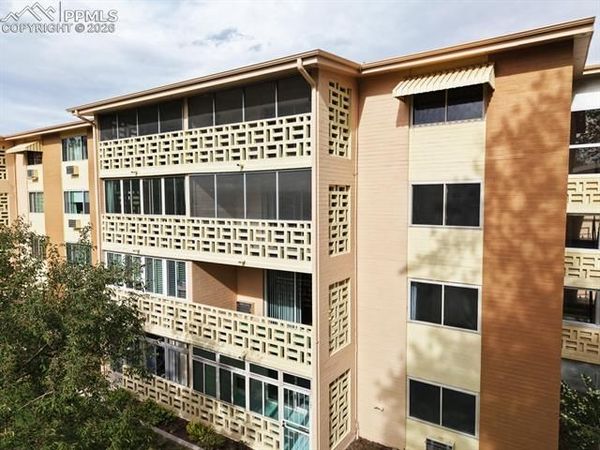 605 S Alton Way, Unit 12C, Denver, CO 80247