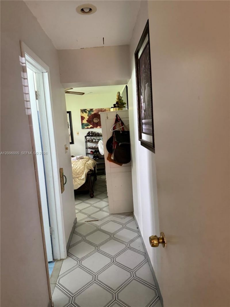 6367 Southgate Blvd, Margate, FL 33068 Photo